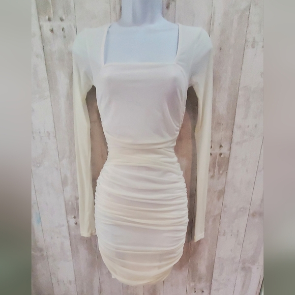 Fashion Nova Elegant White Long Sleeve Dress - Picture 5 of 11